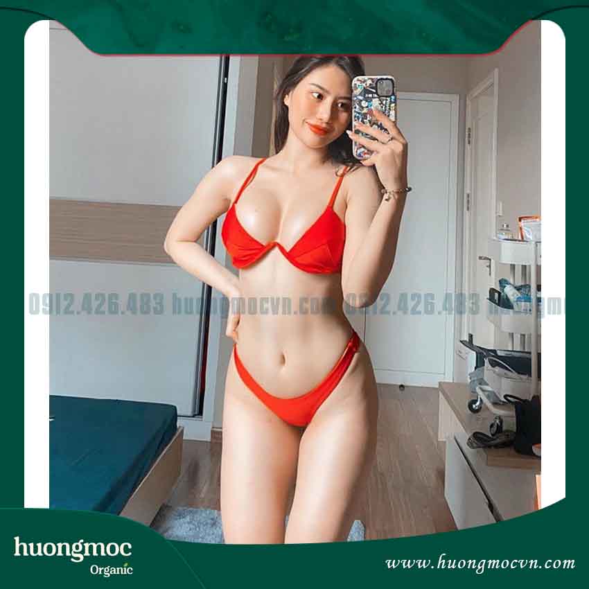 Trang Tracy bikini